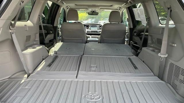 2017 Toyota Highlander Limited Platinum