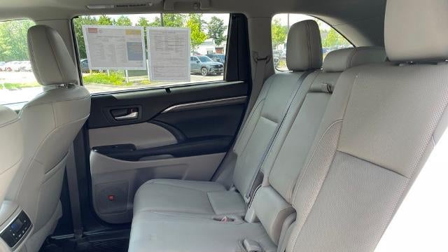 2017 Toyota Highlander Limited Platinum