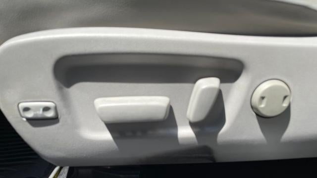2017 Toyota Highlander Limited Platinum