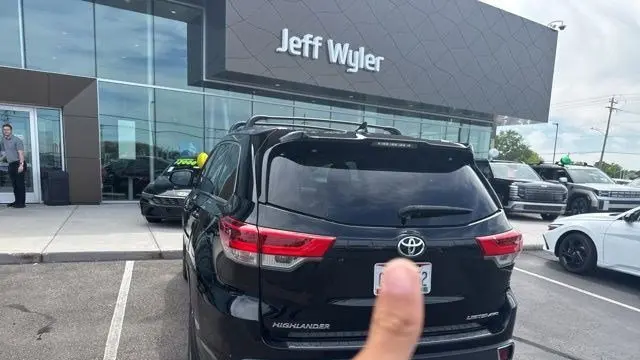 2017 Toyota Highlander Limited