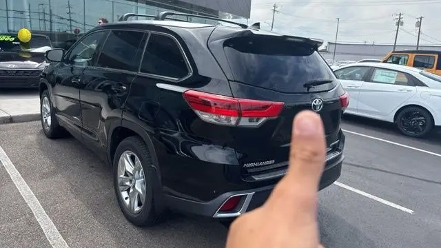 2017 Toyota Highlander Limited
