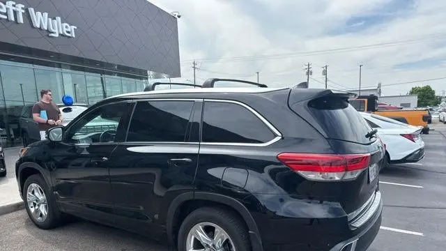 2017 Toyota Highlander Limited