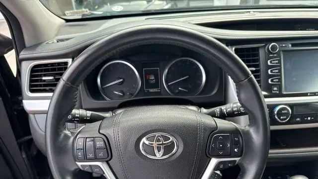 2017 Toyota Highlander Limited
