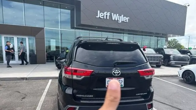2017 Toyota Highlander Limited