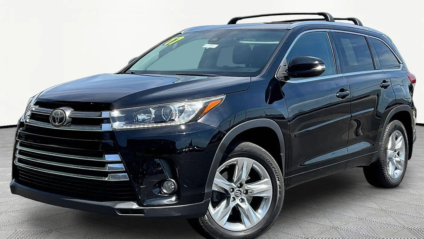 Preowned 2017 Toyota Highlander Limited for Sale