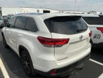 2019 Highlander Thumbnail 8