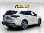 2021 Highlander Hybrid Thumbnail 4