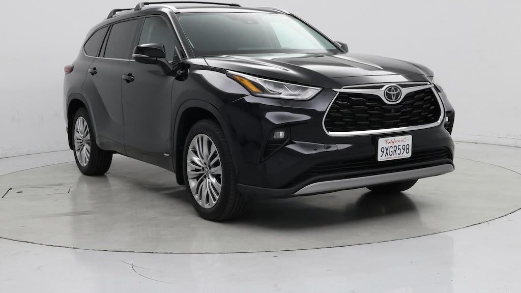 Preowned 2026 Toyota Highlander Hybrid Platinum for Sale