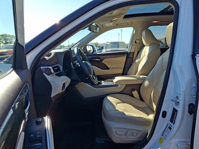2020 Toyota Highlander - $37,248