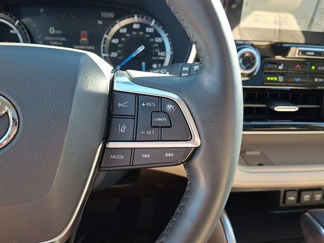 2020 Toyota Highlander - $37,248