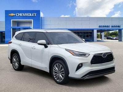 2022 Toyota Highlander Hybrid AWD Platinum 4DR SUV