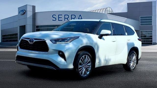 Preowned 2024 Toyota Highlander Hybrid Platinum for Sale