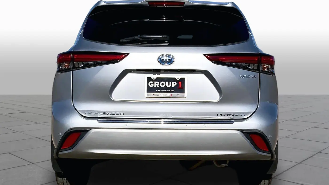 2020 Toyota Highlander Hybrid Platinum