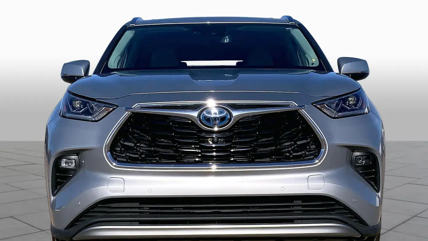 2020 Toyota Highlander Hybrid Platinum