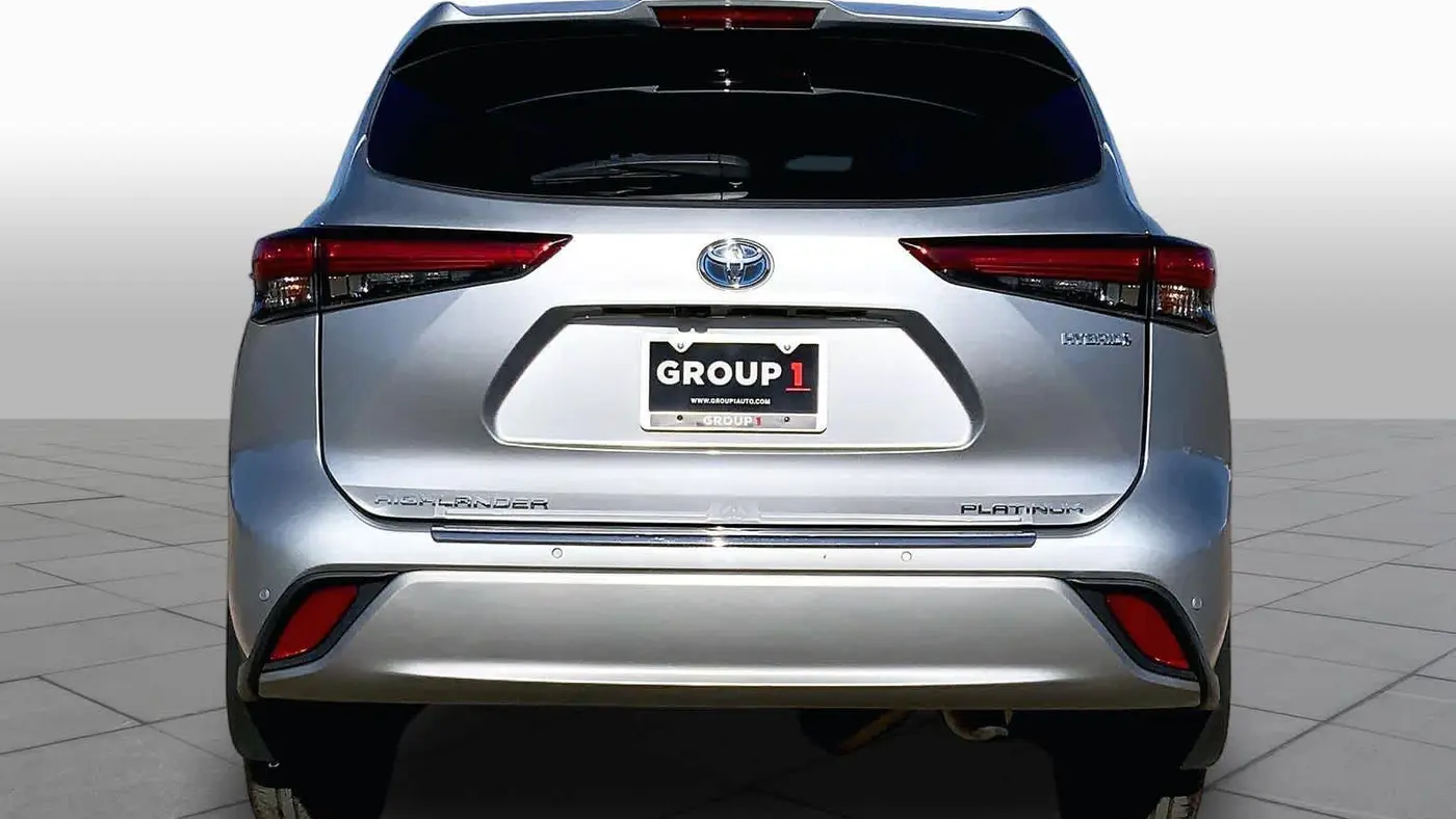2020 Toyota Highlander Hybrid Platinum