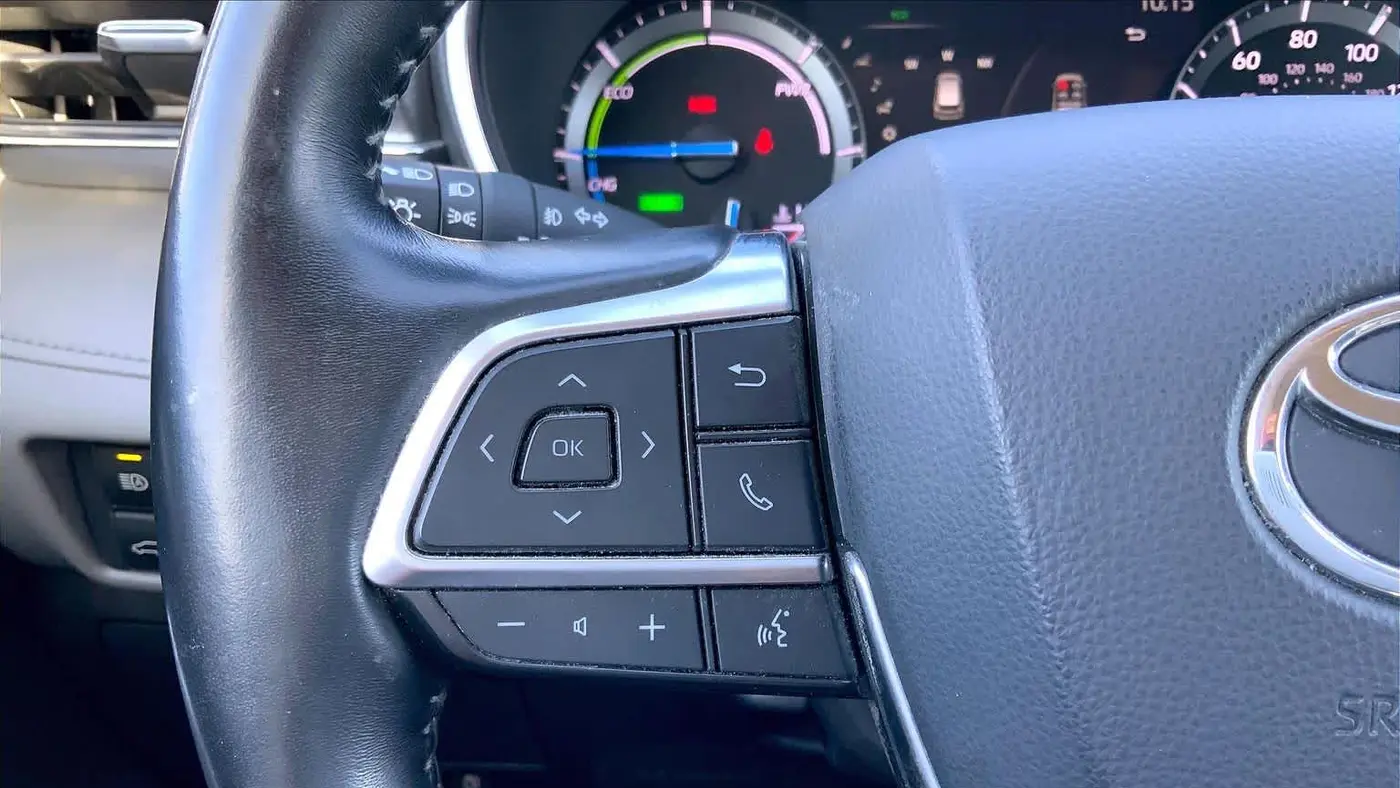 2020 Toyota Highlander Hybrid Platinum