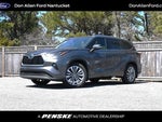 2024 Highlander Hybrid Thumbnail 1