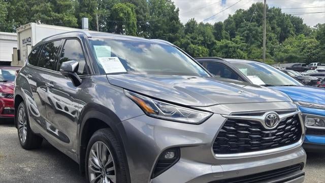 Preowned 2026 Toyota Highlander Hybrid Platinum for Sale