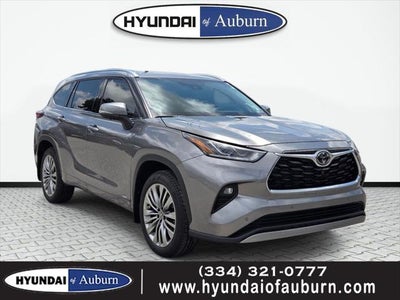 Photo of a 2026 Toyota Highlander Hybrid AWD Platinum 4DR SUV for sale