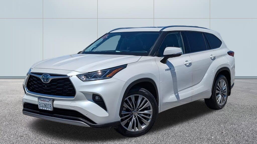 Preowned 2020 Toyota Highlander Hybrid Platinum for Sale