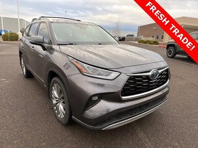 2021 Toyota Highlander Hybrid AWD Platinum 4DR SUV