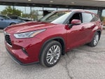 2025 Highlander Hybrid Thumbnail 7