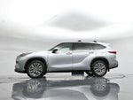 2022 Highlander Hybrid Thumbnail 7