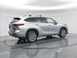 2022 Highlander Hybrid Thumbnail 38