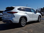 2022 Highlander Hybrid Thumbnail 6