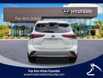 2021 Highlander Hybrid Thumbnail 4