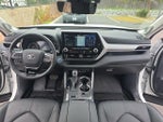 2021 Highlander Hybrid Thumbnail 13