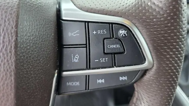 2023 Toyota Sienna Platinum 7-Passenger