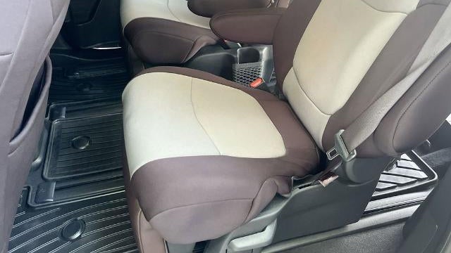 2024 Toyota Sienna Platinum 7-Passenger