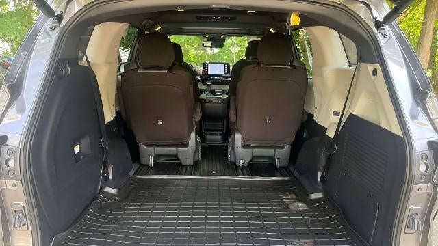 2024 Toyota Sienna Platinum 7-Passenger