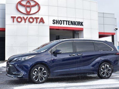 Photo of a 2025 Toyota Sienna Platinum 7-Passenger 4DR Mini-Van for sale