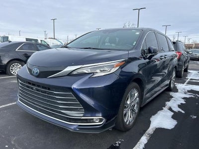 2021 Toyota Sienna Platinum 7-Passenger 4DR Mini-Van