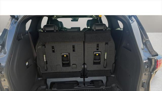 2025 Toyota Sienna Platinum 7-Passenger