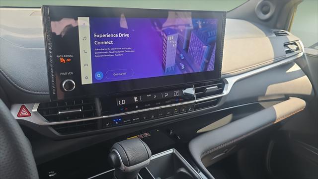 2025 Toyota Sienna Platinum 7-Passenger