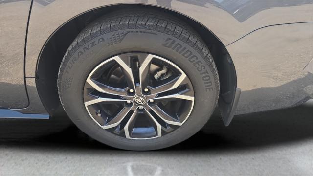 2025 Toyota Sienna Platinum 7-Passenger