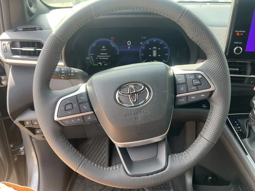 2026 Toyota Sienna - $57,595