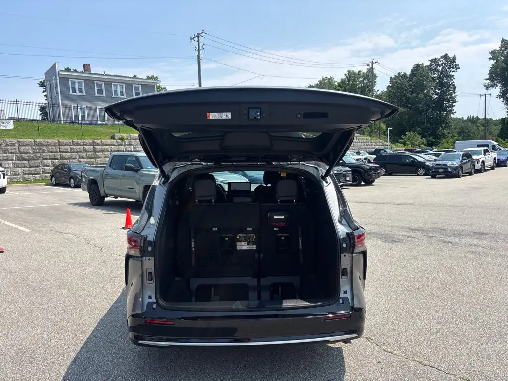 2026 Toyota Sienna - $57,595