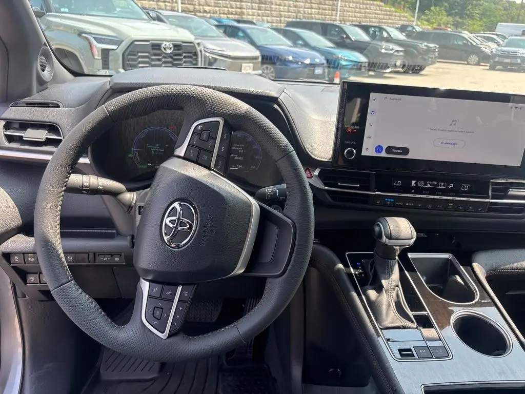 2026 Toyota Sienna - $57,595