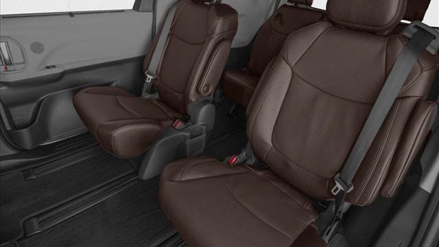 2026 Toyota Sienna Platinum 7-Passenger