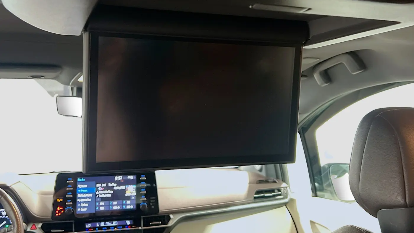 2021 Toyota Sienna Platinum 7-Passenger