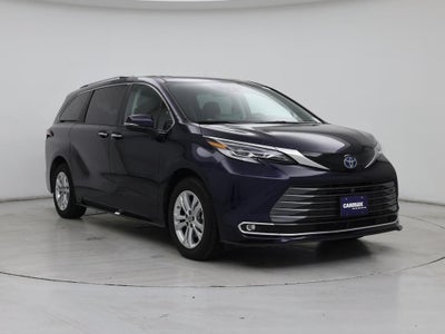Photo of a 2022 Toyota Sienna AWD Platinum 7-Passenger 4DR Mini-Van for sale