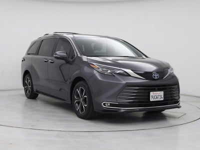 Photo of a 2025 Toyota Sienna AWD Platinum 7-Passenger 4DR Mini-Van for sale