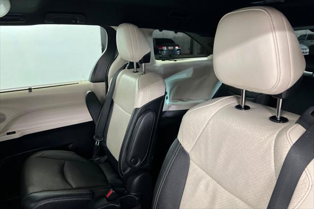 2026 Toyota Sienna - $59,999