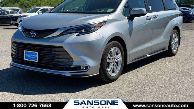 2024 Toyota Sienna Platinum 7-Passenger
