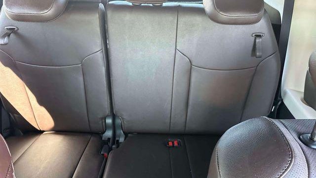 2024 Toyota Sienna Platinum 7-Passenger