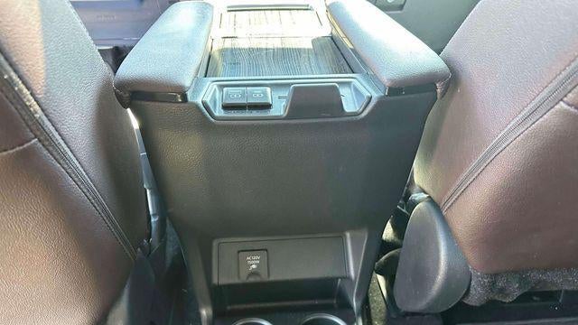 2024 Toyota Sienna Platinum 7-Passenger